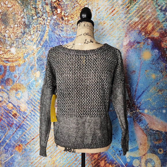 Lole Taraji Crew Neck Sweater - Picture 5 of 12